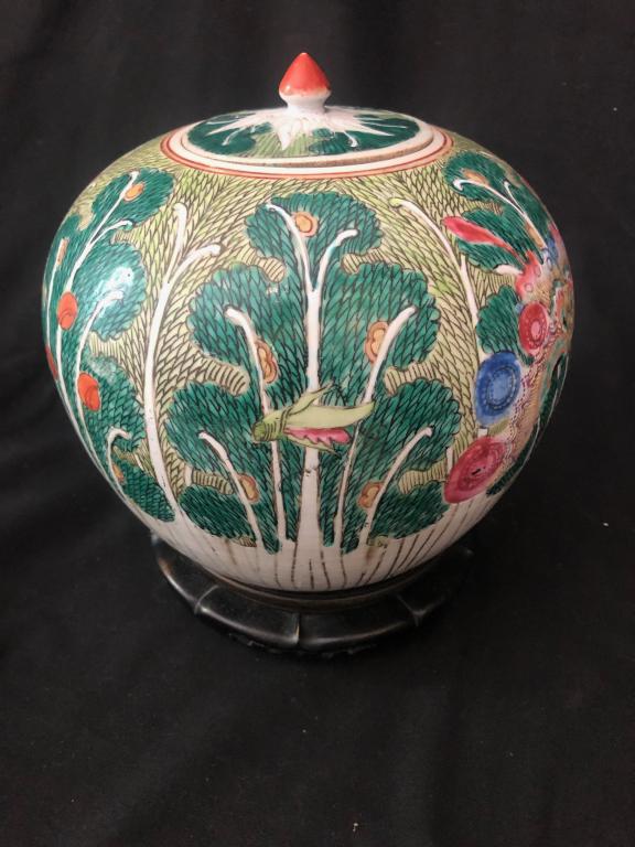 Antique Chinese Glazed Porcelain Cabbage GingerJar (1 of 20)