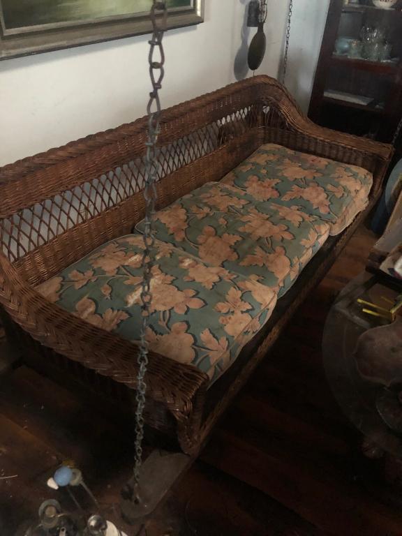 Fabulous Antique Wicker Hanging Porch Couch Swiing (1 of 14)