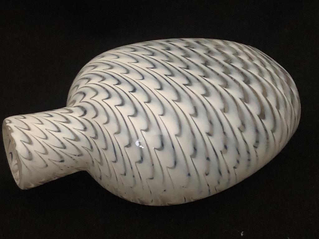 NailseaGlass Gimmel Flask w/White Enamel Brushwork (1 of 10)