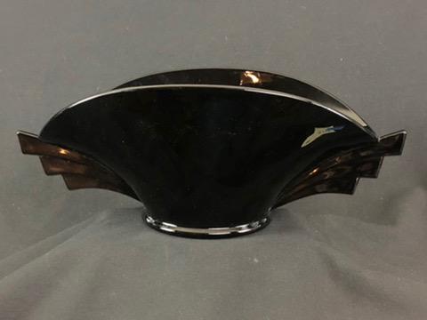 Art Deco Duncan & Miller Bl. Console Bowl w/Wings: Art Deco Duncan & Miller Black Art Glass Console Bowl w/ Winged Handles. 14" wide, x 5-1/2" high x 6-1/2" depth. Wonderful Condition.