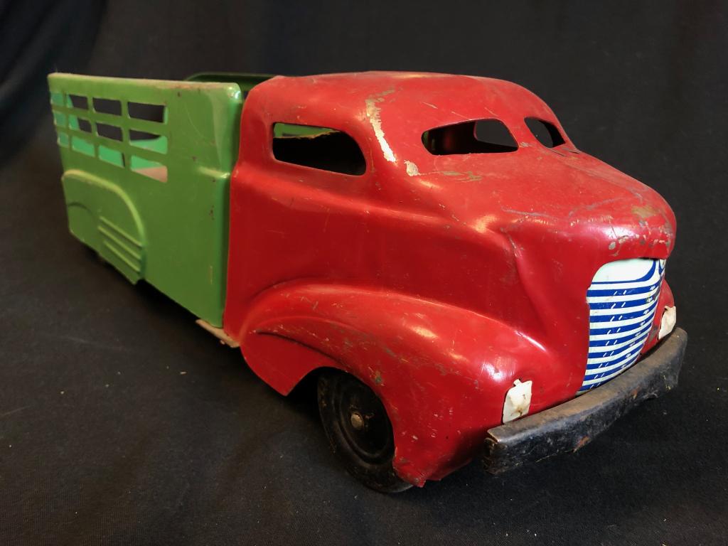 Wyandotte Pressed Steel Toy Farm Truck 1940's (1 of 10)