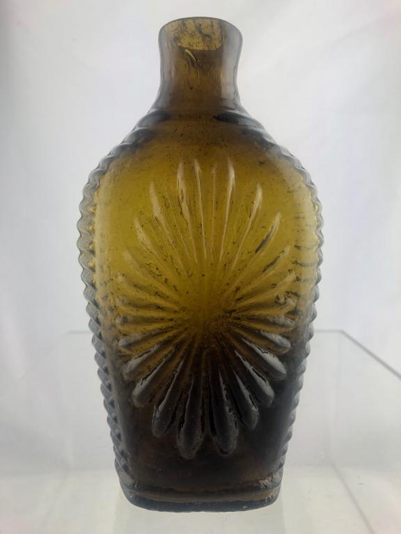 Rare 1/2 Pint Sunburst Historic Flask GVIII-18 (1 of 10)