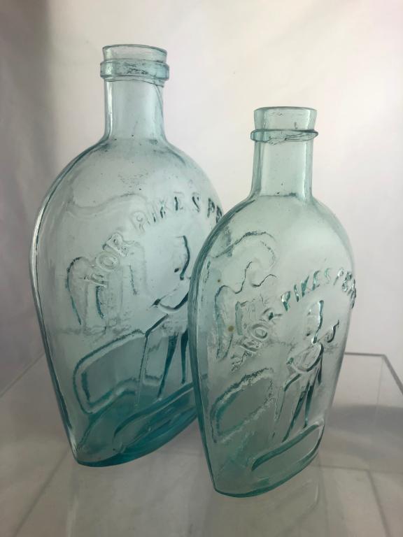 Pint & Quart "Pike's Peak" / Eagle Historic Flasks (1 of 18)