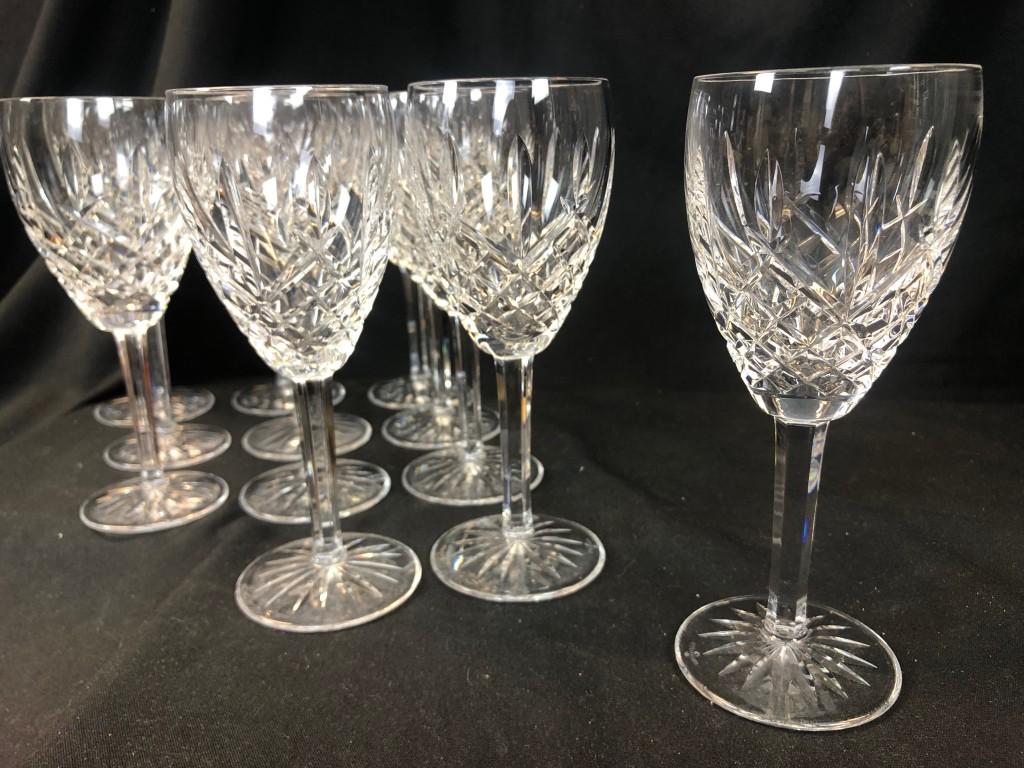 Waterford Crystal Lismore Nouveau Wine 12 Set: Set of 12 Waterford Crystal Lismore Nouveau Wine Glasses Stemware Measures: 7-1/8" tall x 2-5/8" wide. Mint Condition.