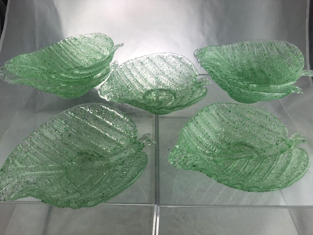 Set 7 Murano Green Overshot Art Glass Dish Bowls: This lovely set of 7 Italian Murano art glass bowls made by Fratelli Toso? circa 1960s. Wonderful leaf shaped dish bowls. The exterior of the piece is decorated in overshot frit, which are tiny pieces
