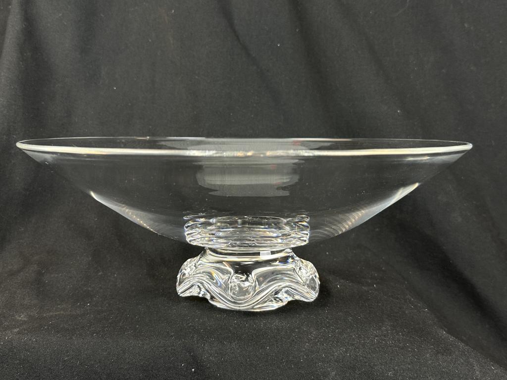 Signed Steuben Ruffled Base Art Glass Crystal Bowl: Large Signed Steuben Ruffled tooled Base Art Glass Crystal Center Bowl. This huge 12-1/2" center bowl was designed by Steuben artist George Thompson and was issued in 1956. Absolutely stunning, shapel