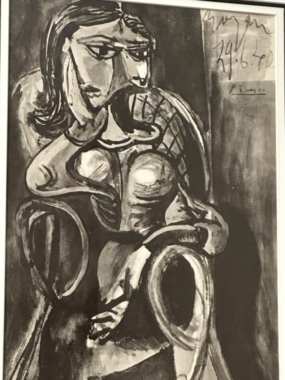 Signed Picasso Royan Abstract Woman w/ Two Faces: 1940 Pablo Picasso Royan, France1940-1948 Abstract Woman w/ Two Faces Litho Signed & Dated. From the Estate of a well known Syracuse NY art collector, this Pablo Picasso(1881-1973) lithograph of a wom