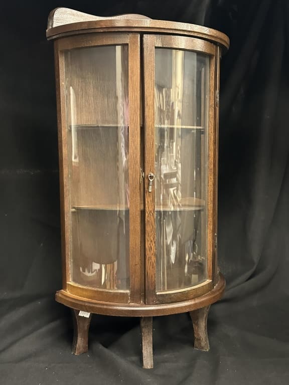 Mini Curio Cabinet w/Curved Glass & Three Shelves (1 of 18)