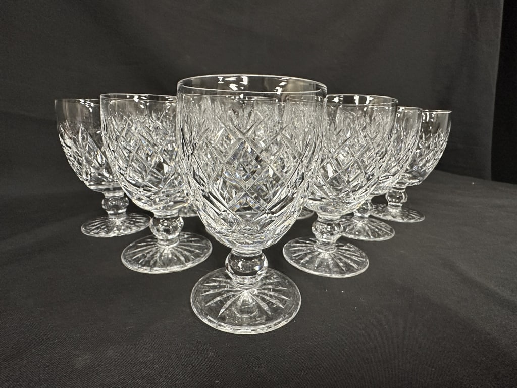 12 Waterford Crystal Water Goblets 'Donegal' (1 of 10)