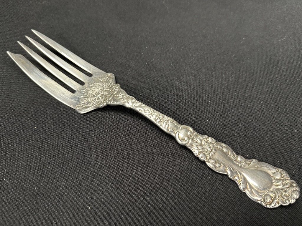 Sterling Meat Fork Imperial Chrysanthemum c.1894 (1 of 7)