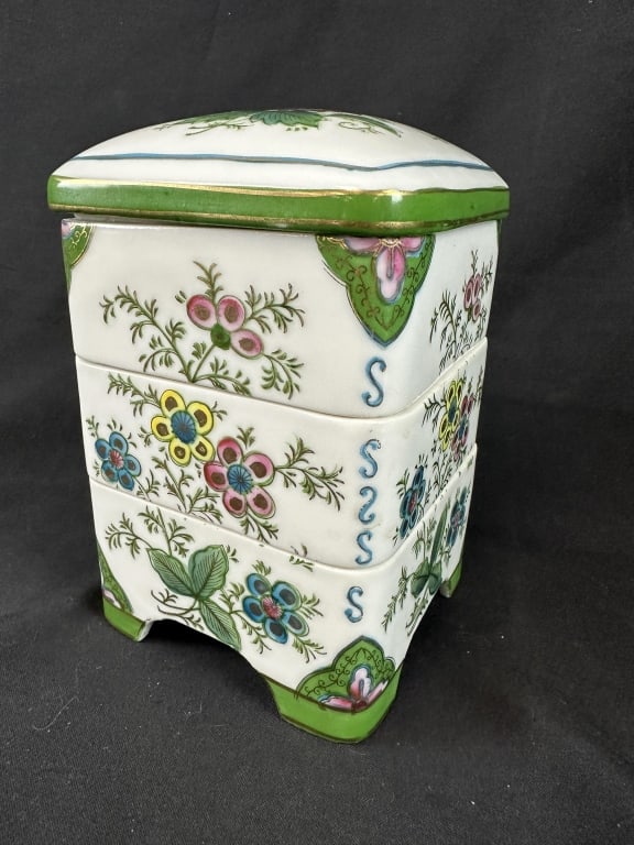 Rare MCM Japanese Porcelain Jubaki Bento Food Box (1 of 10)