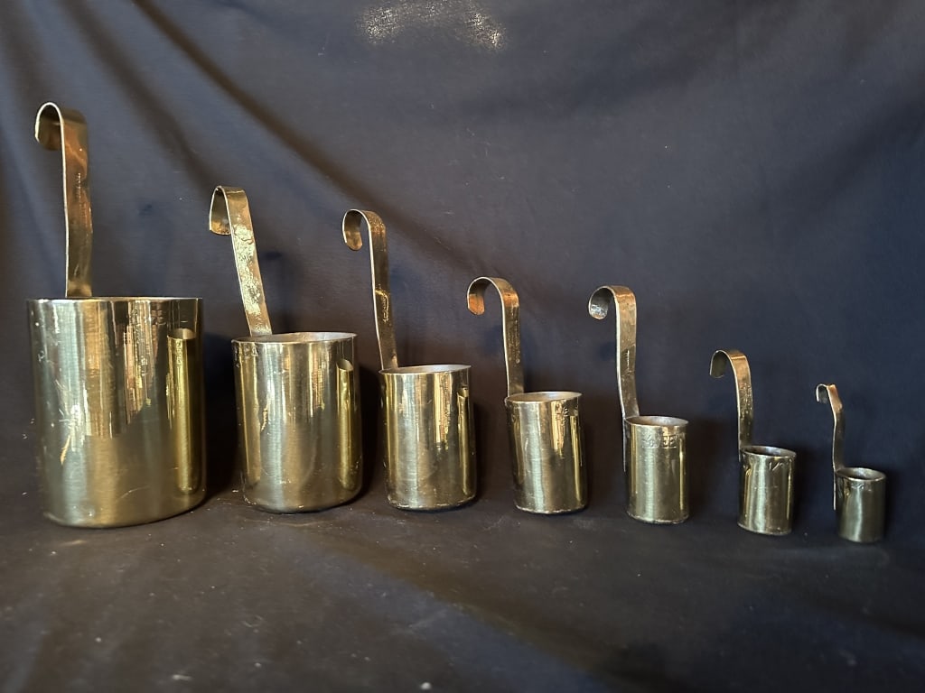 Set of 7 Brass Seer Graduated Measuring Cups (1 of 11)