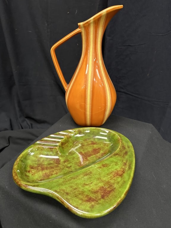 2 MCM Ceramics Hull Orange Pitcher & Green AshTray (1 of 11)