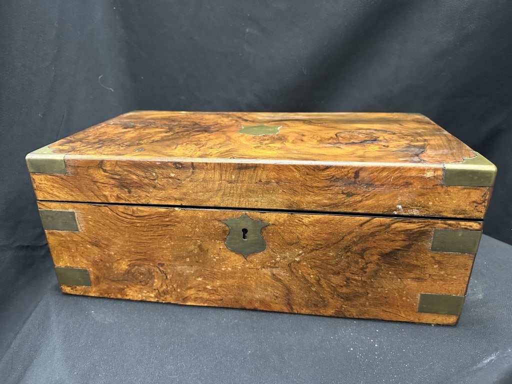 Burl Walnut Lap Desk Document Box w/Inlay c.1800's (1 of 20)