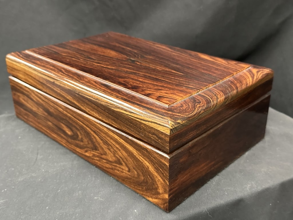 Macassar Ebony Burled Wood Humidor (1 of 12)