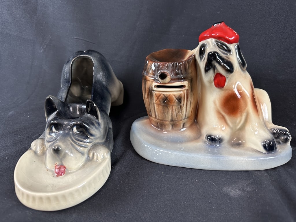 2 Vintage McCoy MCM Dog Bank & Dog Valet Caddy (1 of 11)