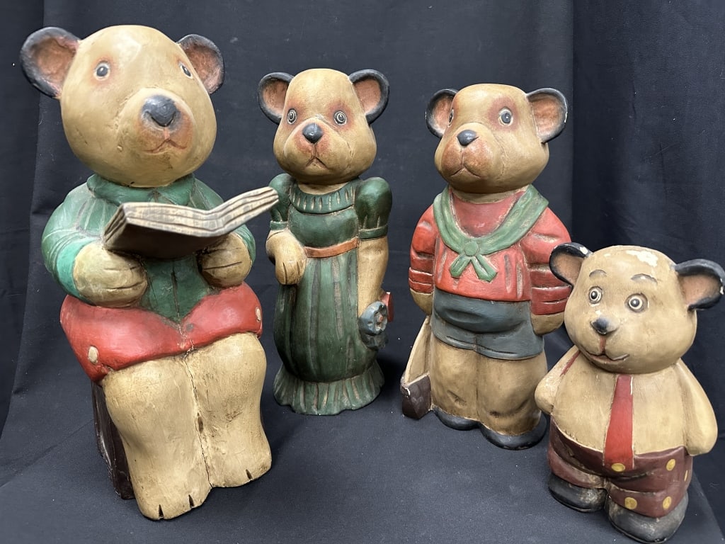 Wooden Carved Folk Art Family of 4 Dressed Bears (1 of 15)