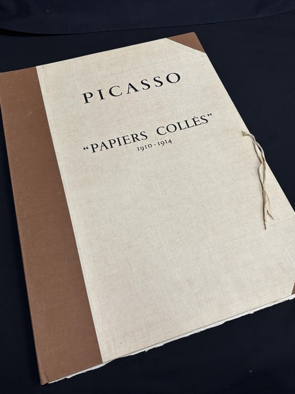Picasso Portfolio 10 Plates Papiers Colles 1910-14: Picasso Portfolio 10 Plates Papiers Colles 1910-14 Picasso Portfolio 10 Plates Papiers Colles 1910-14. Large complete hard cover portfolio "Papiers Colles" published in 1966 Paris & New York with pref