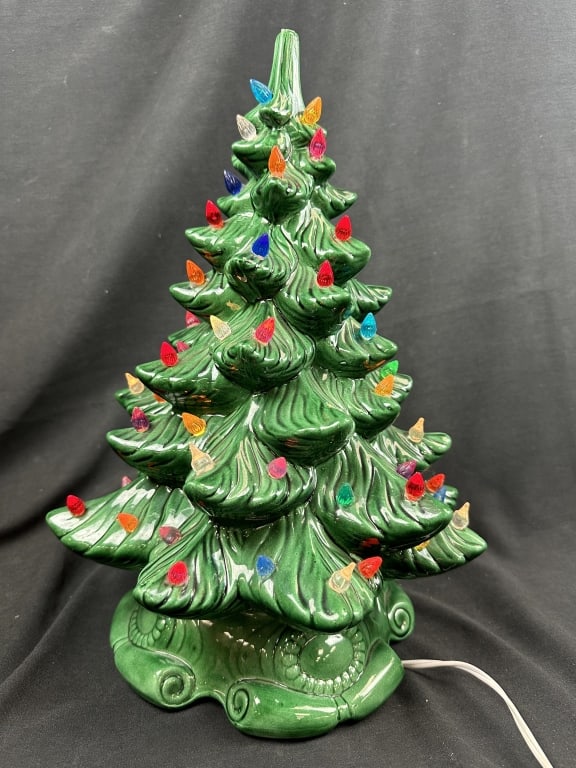 Retro MCM 17-1/2" Tall Ceramic Light Up Xmas Tree: Retro MCM 17-1/2" Tall Ceramic Light Up Xmas Tree Vintage retro Mid-Century Modern Nostalgic ceramic working light up Christmas tree and base with color lights. Top has small repair. Measures: 17-1/2"