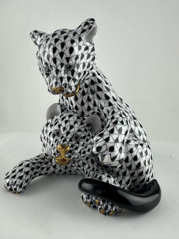 Herend Porcelain Playing Lion Cubs Black 15358: Herend Porcelain Playing Lion Cubs Black 15358 Herend Handpainted porcelain playing cubs in black (VHNM) fishnet pattern with 24k gold accents. Made by Herend of Hungary for their Savannah Collection.