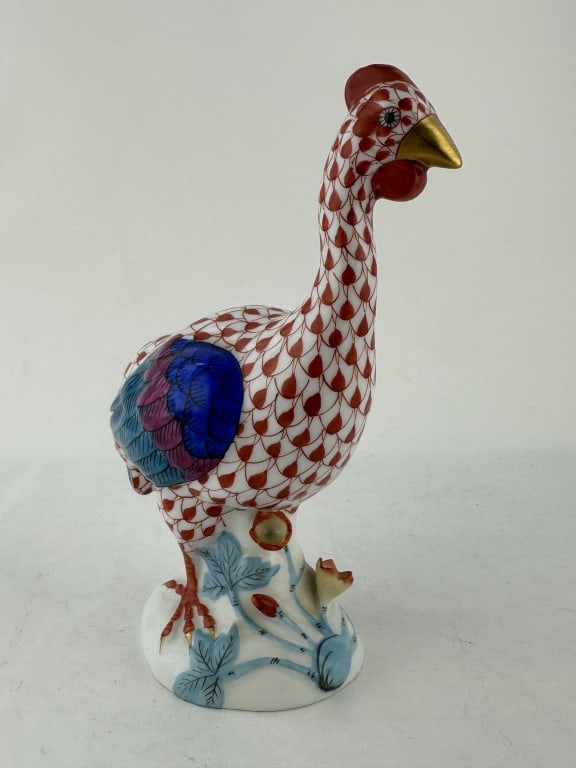 Herend Guinea Fowl 1 of 2 Red Porcelain 5012: Herend Guinea Fowl 1 of 2 Red Porcelain 5012 Handpainted Herend porcelain guinea fowl on floral base in red (VH) fishnet pattern with multi-color and 24k gold accents. Made by Herend of Hungary. Marke