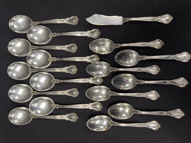 Gorham Chantilly Sterling Spoons & Knife (17 pcs)
