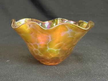 Favrile Ruffled Iridescent Aurene Art Glass Bowl