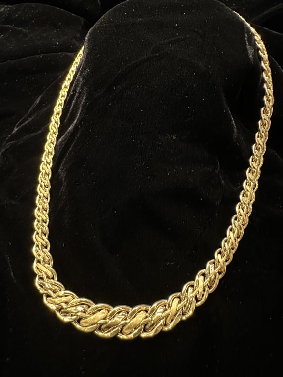 18K Classic Graduated Gold Rope Chain Necklace (1 of 12)