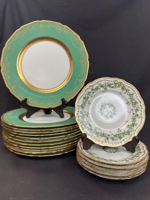 Scalloped BoneChina Plates 6Limoges/12RoyalDoulton (1 of 12)