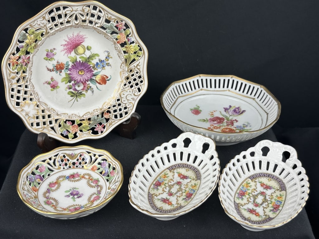 5 German Pierced Floral Trinket/ Nut/ Candy Dishes (1 of 14)