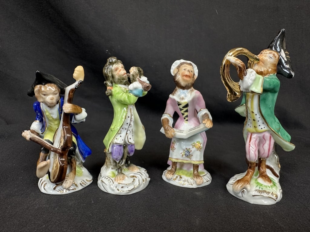 4 Dresden Porcelain Painted 'Monkey Band' Figures (1 of 15)