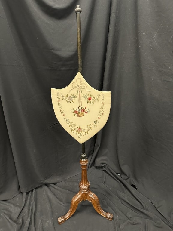 English Mahogany Fireside PoleScreen Floral Shield (1 of 12)