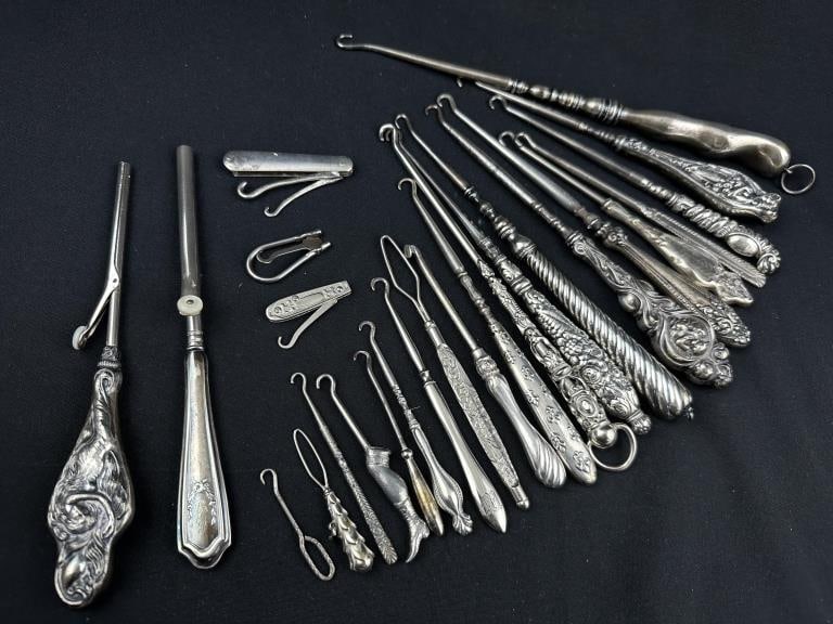 Silver Button Hooks, Folding Hooks & Curling Tools (1 of 15)