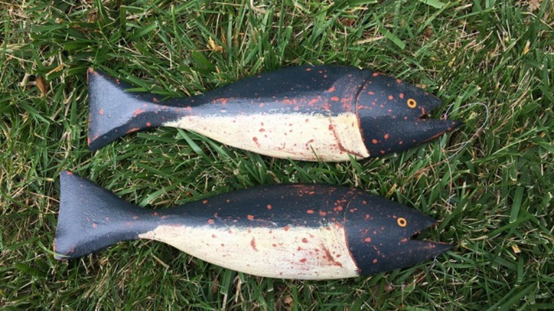 Pair of Hand Painted Decorative Fish Carvings (1 of 4)