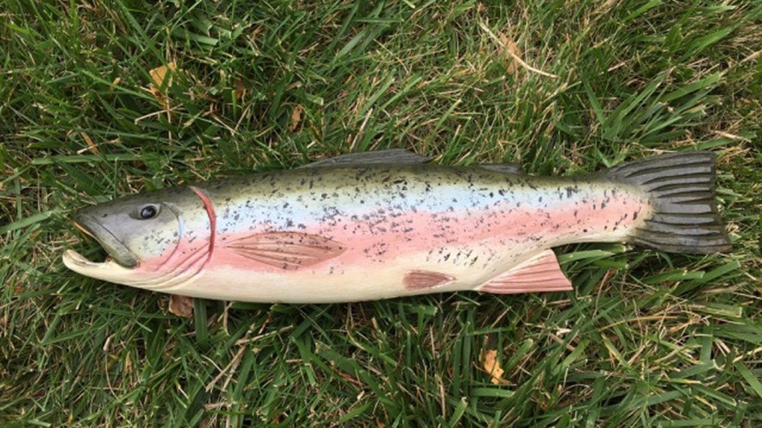 Hand Carved and Painted Wood Figure Trout Signed: Hand Carved and Painted Wood Figure Trout Signed "WEK" remains in excellent original condition, 14 1/4" long