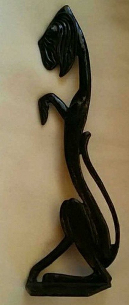 Antique Painted Cast Iron Doorstop Begging Dog (1 of 4)