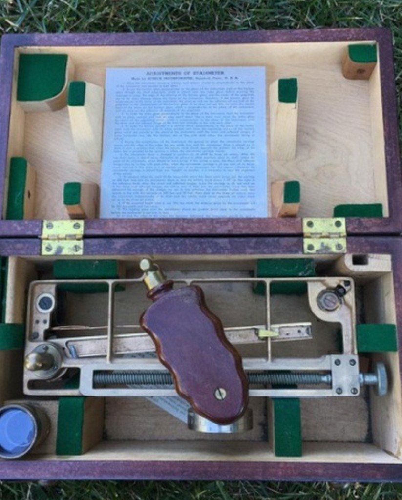 Antique/Vintage U.S. Navy Standimeter (1 of 6)