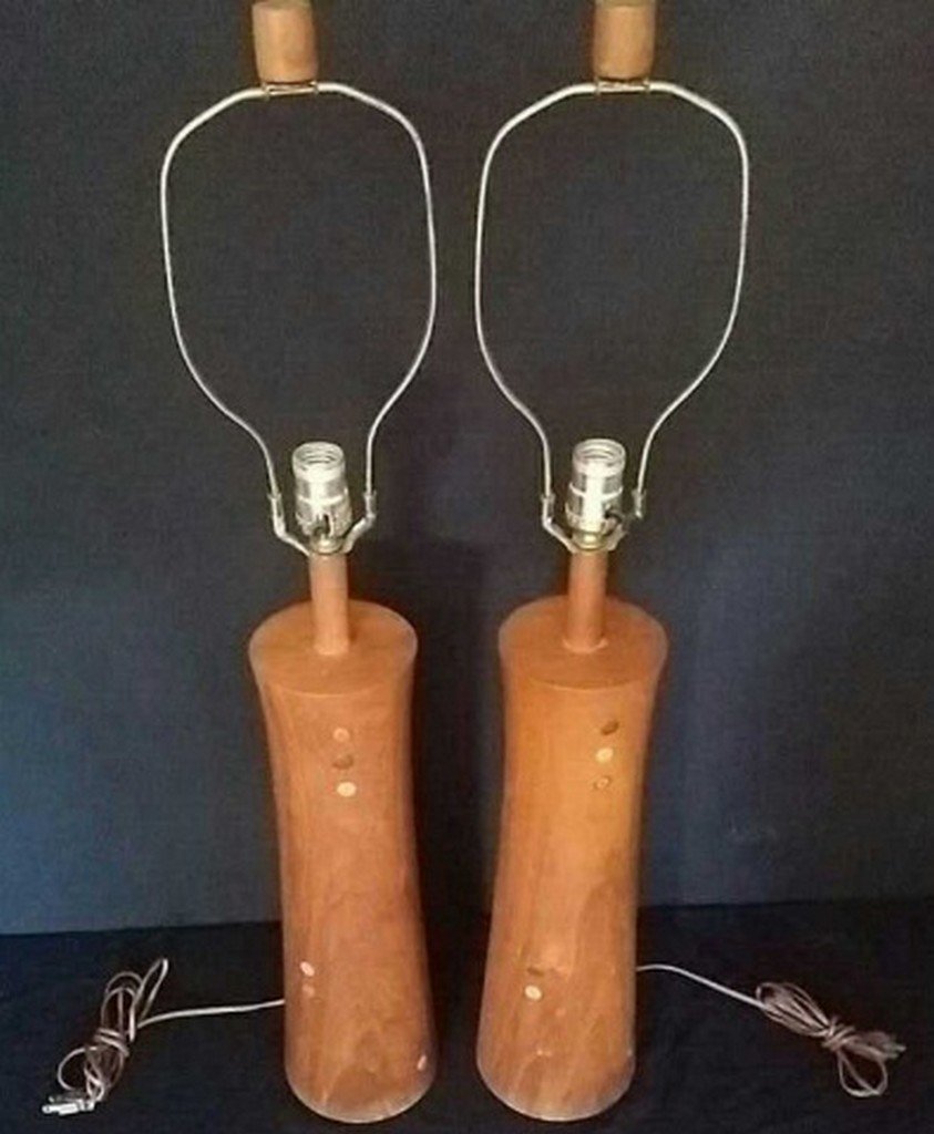 Pair Mid-century Modern Cedar Table Lamps (1 of 3)