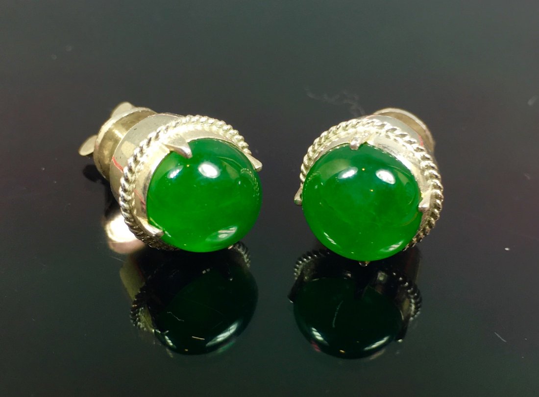 A Pair Of Natural Untreated Jadeite Jade (1 of 3)