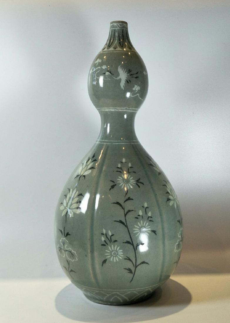 Korean  Grey Glazed Flower Vase (1 of 10)