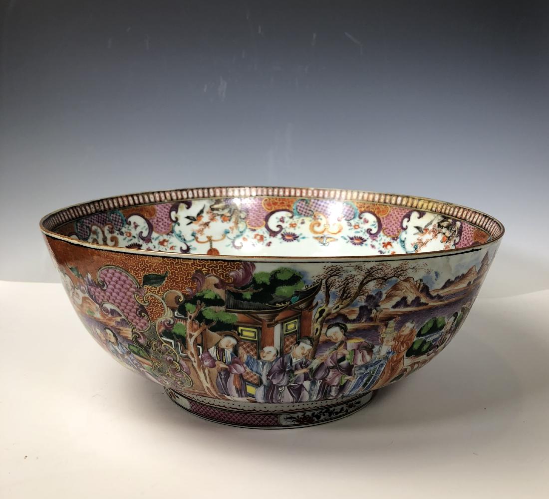19TH C. CHINESE EXPORT PORCELAIN PUNCH BOWL (1 of 10)