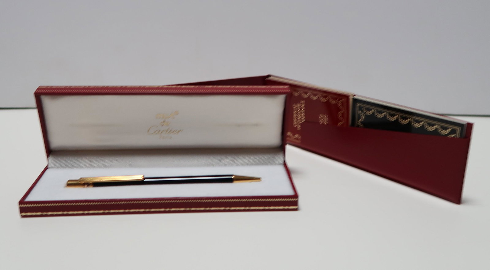 Cartier Pen: Cartier Pen Dimension: " ( cm). A LIST OF RECOMMENDED THIRD-PARTY SHIPPER IS AVAILABLE UNDER SHIPPING INFORMATION. PLEASE FEEL FREE TO CONTACT THEM FOR A QUOTE.