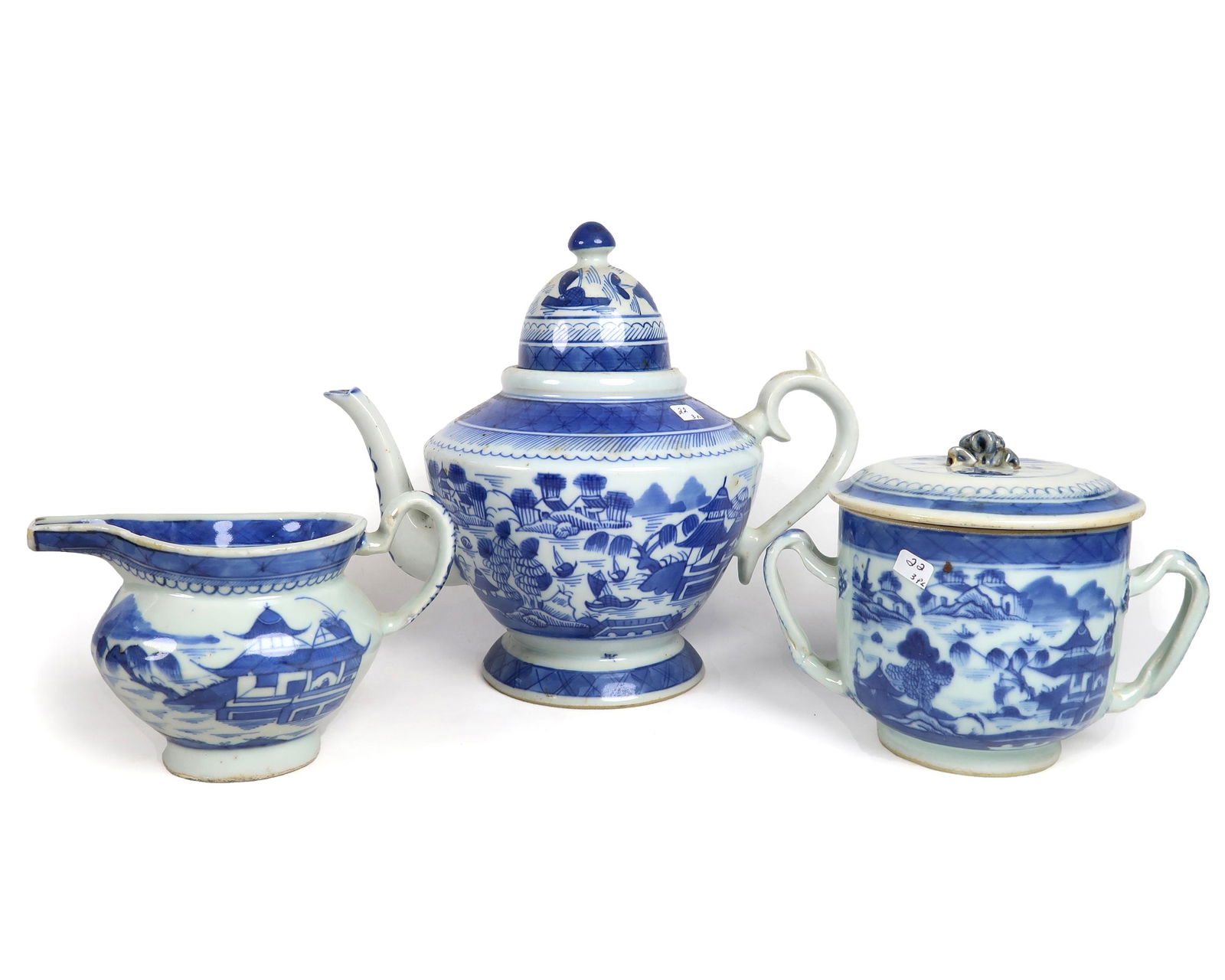 Ser Of Three Chinese Export Blue & White Teapot Servewa: Ser Of Three Chinese Export Blue & White Teapot Serveware. Dimension: 8" ( 20.5cm) H. A LIST OF RECOMMENDED THIRD-PARTY SHIPPER IS AVAILABLE UNDER SHIPPING INFORMATION. PLEASE FEEL FREE TO CONTACT THE