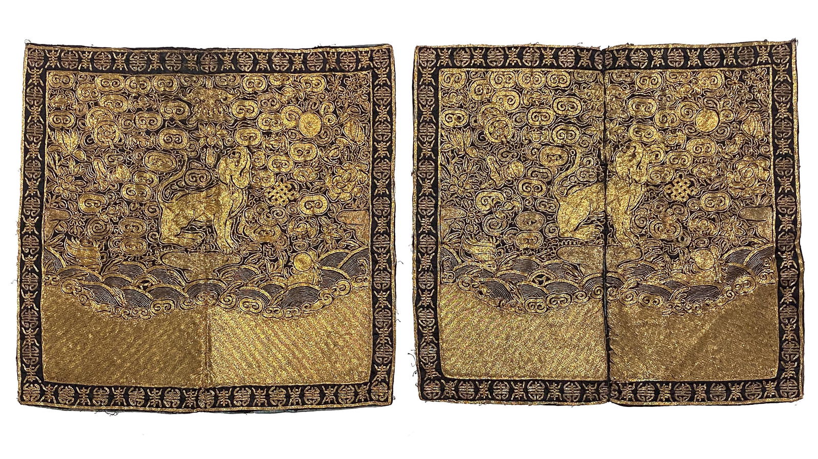 Pair Of Couched Gold Thread Military Silk Badges, Tongzhi Period (1 of 2)