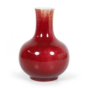 Chinese Oxblood Porcelain Vase: Chinese Oxblood Porcelain Vase 