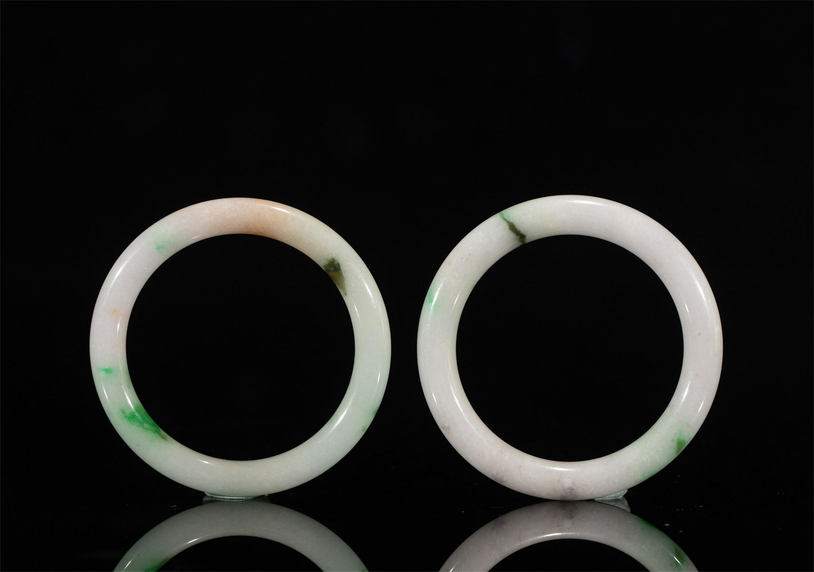 PAIR CHINESE JADEITE CIRCULAR RINGS (1 of 9)