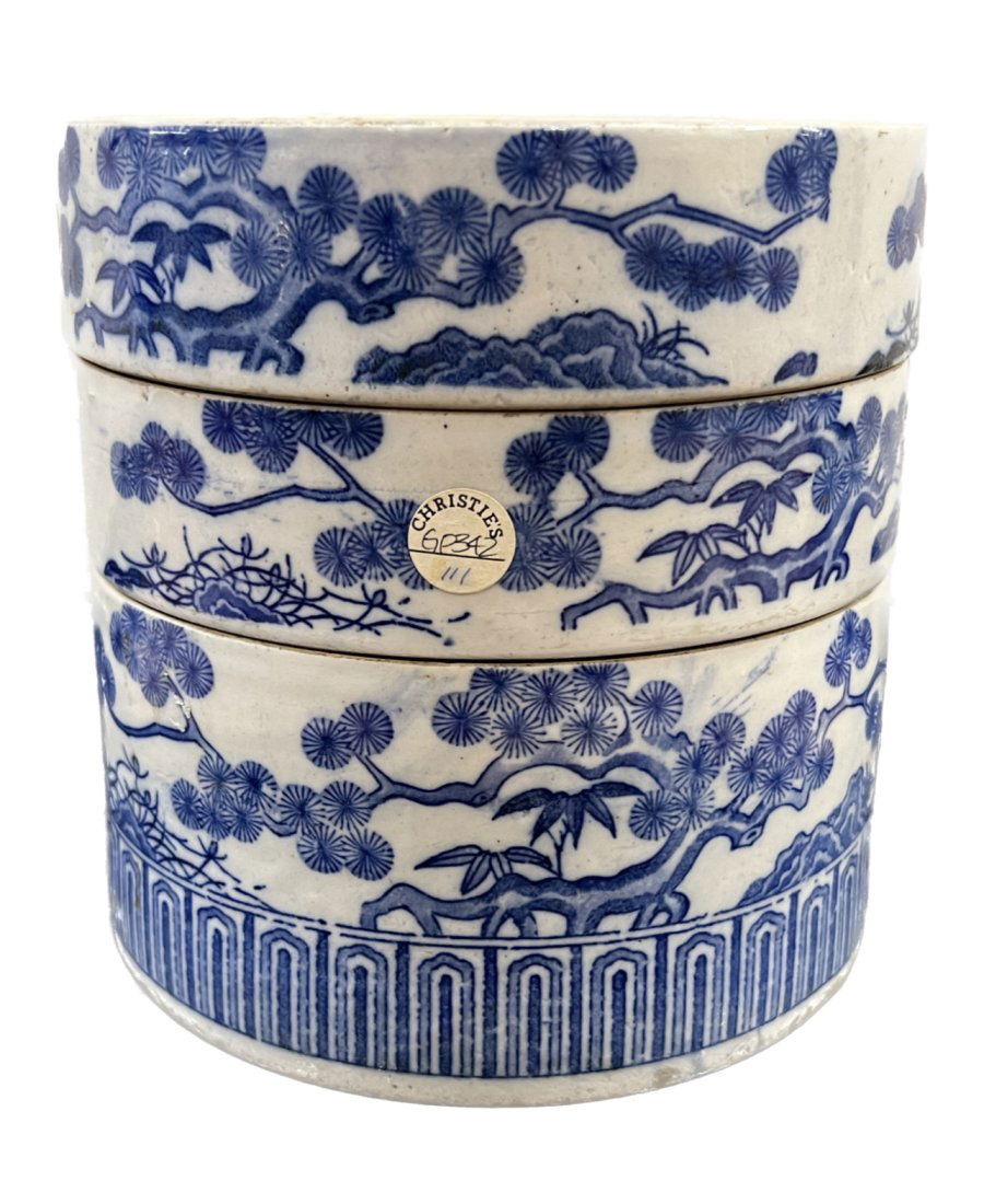 CHINESE BLUE AND WHITE POCELIAN FOOD BOX (1 of 4)
