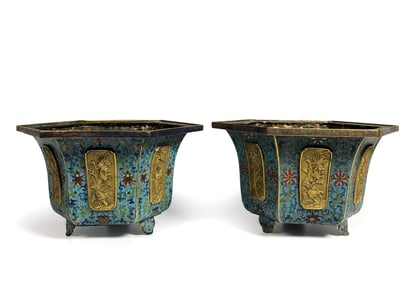 A PAIR OF CLOISONNE ENAMEL FOOTED PLANTERS