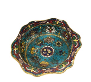 A CLOISONNE ENAMEL LOBED DEEP DISH