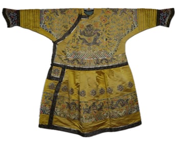 CHINESE SILK EMBROIDERED ROBE